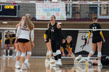 McCarthy_Lauren_VB26_VS_Centre_BRIDGES_AAF08236.jpg
