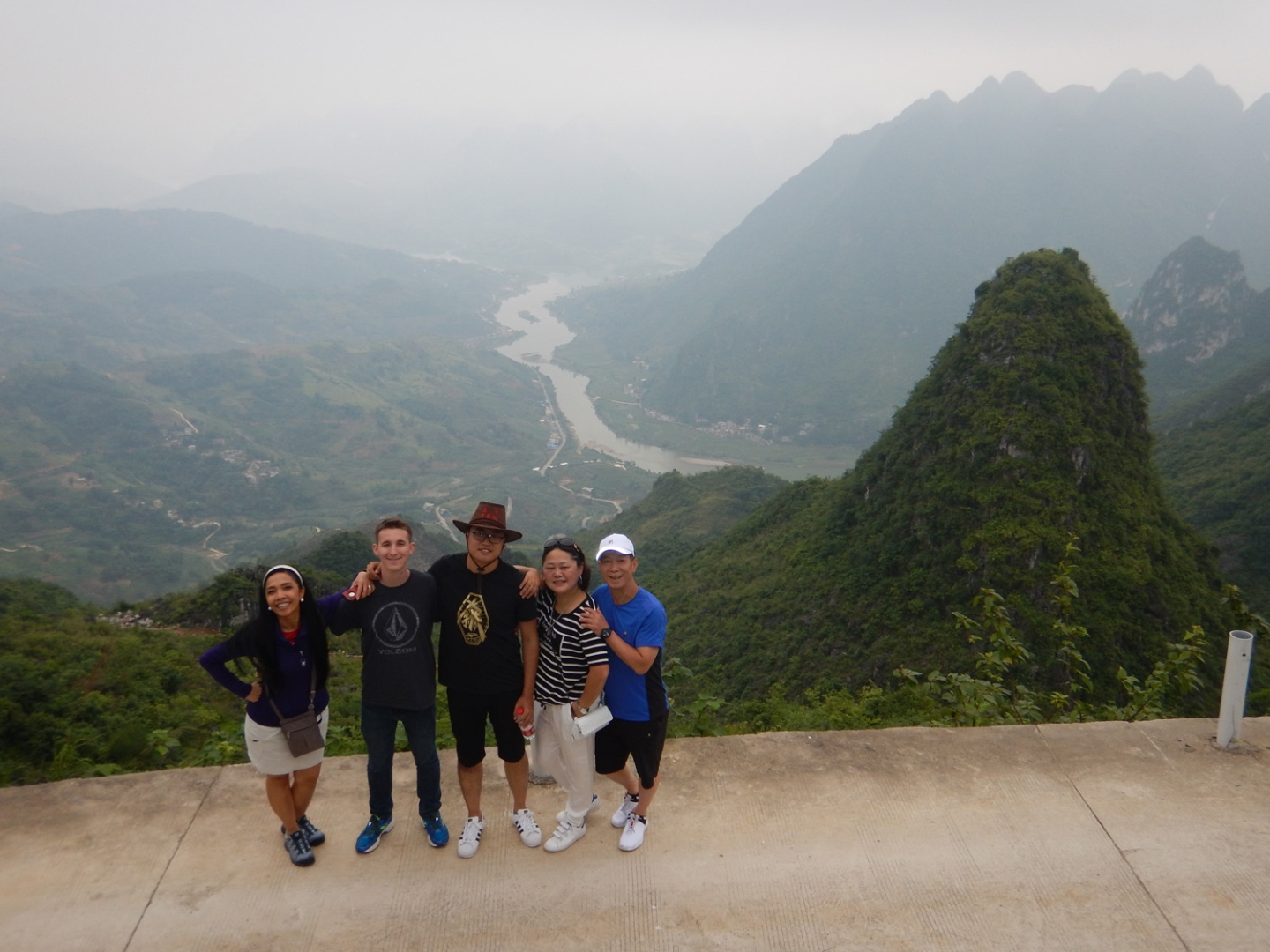Group of Trinity Students at Great Wall
