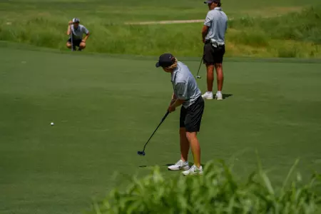 Sullivan_Ethan_Golf26_Practice_AAF01641.jpg