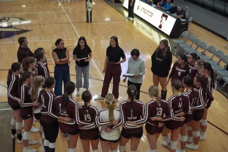 Team_VB26_vs_Oglethorpe_NB_AAI05500.jpg